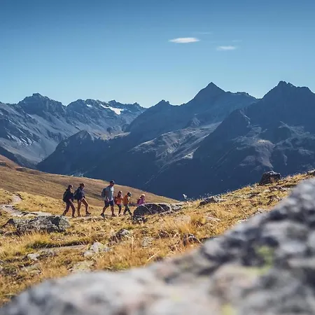 Ochsen 2 By Mountain 3* Davos