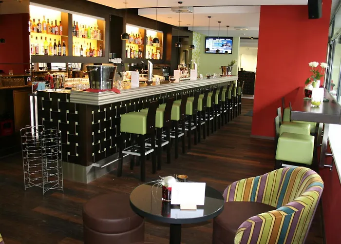 Hotel Ochsen 2 By Mountain 3*