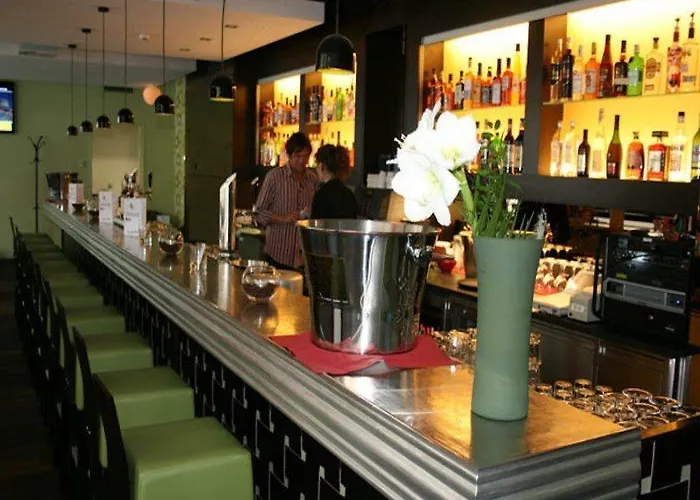 Szálloda Ochsen 2 By Mountain