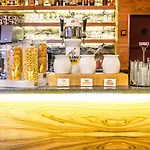 Ochsen 2 By Mountain Hotel 3*